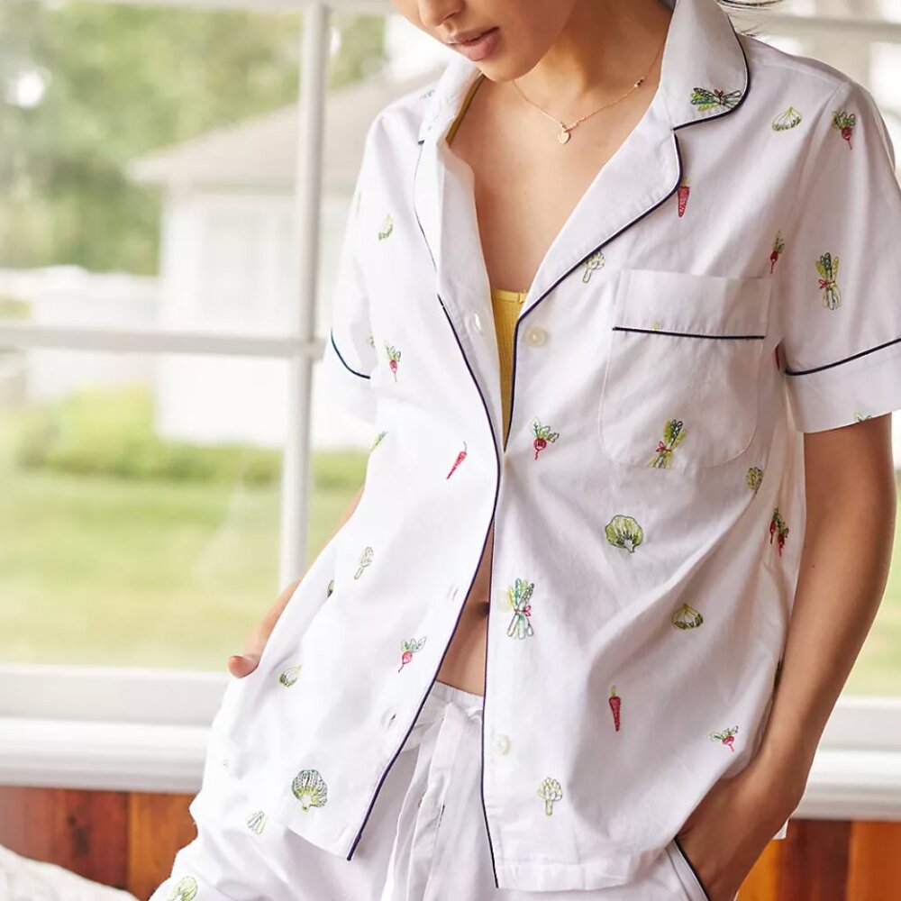 Printfresh White embroidered Pajama top